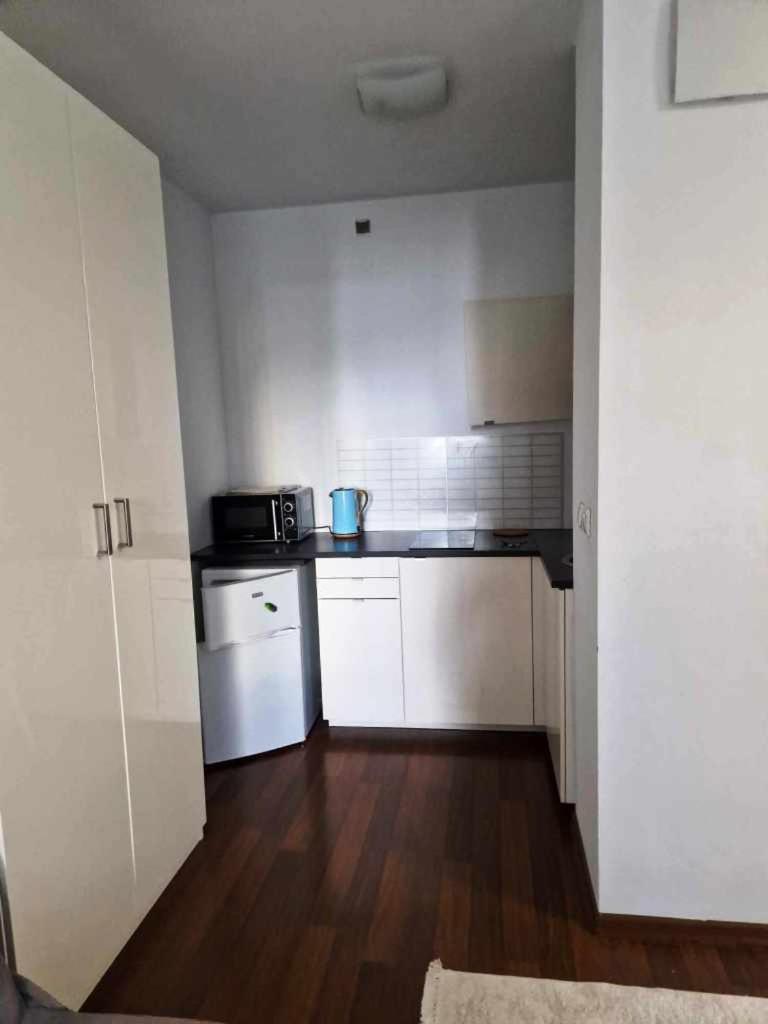 Great Apart Kabaty Varsovie Extérieur photo